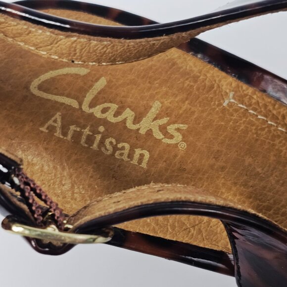 Clarks Artisan Women's Patent Leather Leopard Open Toe Sling Back Heels Size 7M - Picture 9 of 11